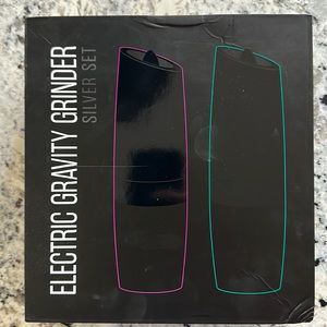 Electric Gravity Grinder Salt Pepper